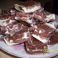 deser czekoladowy z masłem orzechowym