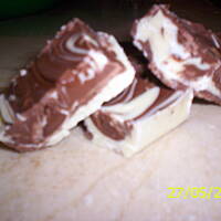 deser czekoladowy z masłem orzechowym