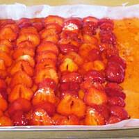 Ciasto truskawkowo-jagodowe ucierane Różyczki