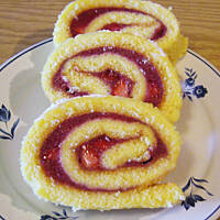 Rolada z musem truskawkowym wg Różyczki