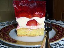 Fot. zosiek, Biszkopt z truskawkami i galaretką na zimno
