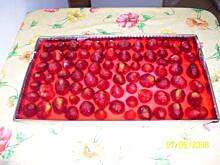 Fot. monia09081979, Smaczne ciasto z kremem i truskawkami