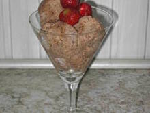 Fot. Kluko, Lody czekoladowe z karmelizowanymi orzechami