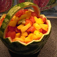 Owocowy kosz obfitosci - z arbuza