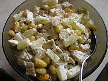 Fot. Karolcia172, Sałatka migdałowa