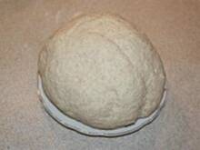 Fot. Kasia Król, Tradycyjny chleb pszenno-żytni z dodatkami lub bez