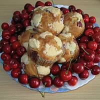 Muffinki z czereśniami i białą czekoladą