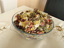 Fot. monia100110, Salatka z salaty z czosnkiem (najlepiej z czerwonej salaty)