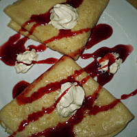 Naleśniki smakowite z jagodami i serem wg Różyczki