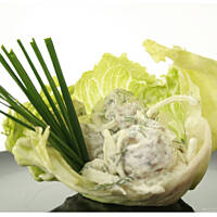 Sałatka z młodych kartofli