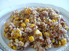 Fot. an1, kasza gryczana z kukurydzą i boczkiem