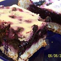 Ciasto jagodowe z polewą waniliową