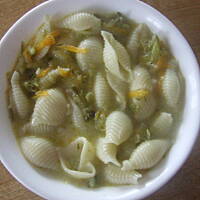 Pyszna Zupa ogórkowa z makaronem- super szybka