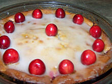 Fot. nutti, wiśniowy placek z polewą