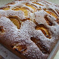 Ciasto jogurtowe z brzoskiniami