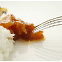 Grillowany kurczak z imbirem i morelami