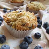 Muffiny owsiane z jagodami