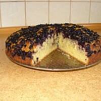 Ciasto z owocami jagodami truskawkami