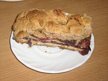 Fot. gosiaczek123, Przekładaniec z wiśniami z kruszonką migdałową