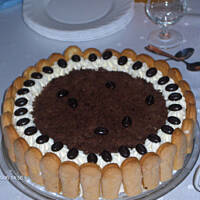 Kawowy mieszaniec z biszkoptami