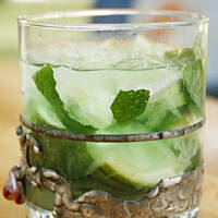 Koktail pt Wytarzaj się ze mną w trawie