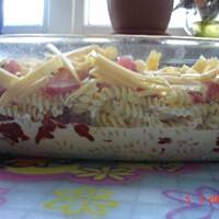 Zapiekanka z makaronem i pomidorami