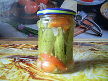 Fot. Agulek74, Sałatka z ogórków w miodowej zalewie