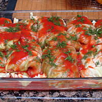 Golabki zapiekane z pieczarkami i koperkiem