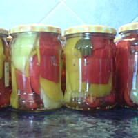 Papryka marynowana na słodko z goździkami