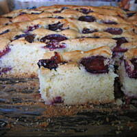 Pyszny placek ze śliwkami