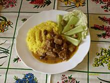 Fot. DorDa, Gulasz z uda indyka z rodzynkami