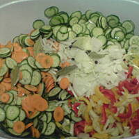 Zimowa sałatka z kurkumą