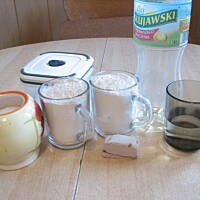 Rolada drożdżowa z grzybami