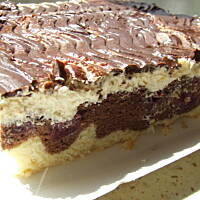 Fale dunaju z wiśniami