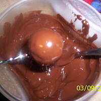 Trufelki z  suszonymi morelami 2