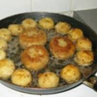 Pieczarki nadziewane mięsem z indyka