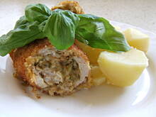 Fot. ilka76, Roladki schabowe z serowo-ogórkowym farszem