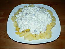 Fot. sushi333, Śledzie w śmietanie z ziemniakami