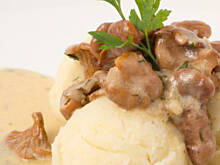 Fot. Wkn, Kurki w śmietanie