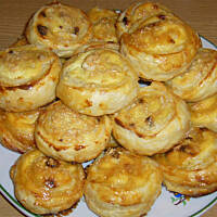Bułeczki z serem i rodzynkami wg Różyczki