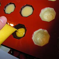 pralinki z nadzieniem mango