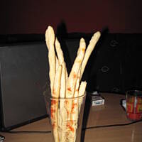 Domowe paluszki do piwka