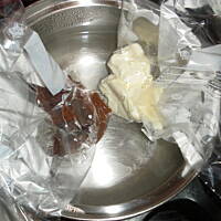 mendiants - dyski czekoladowe z bakaliami