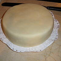 czekoladowo-wiśniowy tort