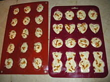 Fot. patysiapysia, magdalenki pomarańczowo-miodowe z czekoladami