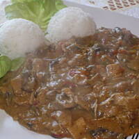 Mięsno -pieczarkowy gulasz