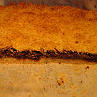 Placek z pianą czekoladowo-orzechową