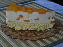 Fot. kikaGD, MNIAMuśny sernik brzoskwiniowy na zimno