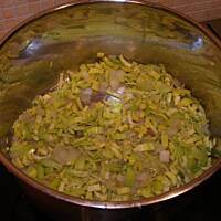 Piersi biało - zielone