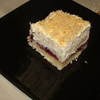 Ciasto budyniowe z prazonym kokosem